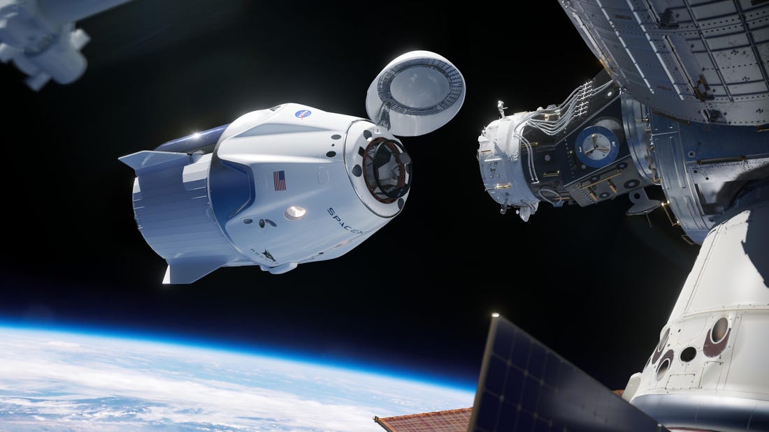 Crew Dragon Kapsülü Uluslararası Uzay İstasyonu'na Ulaştı